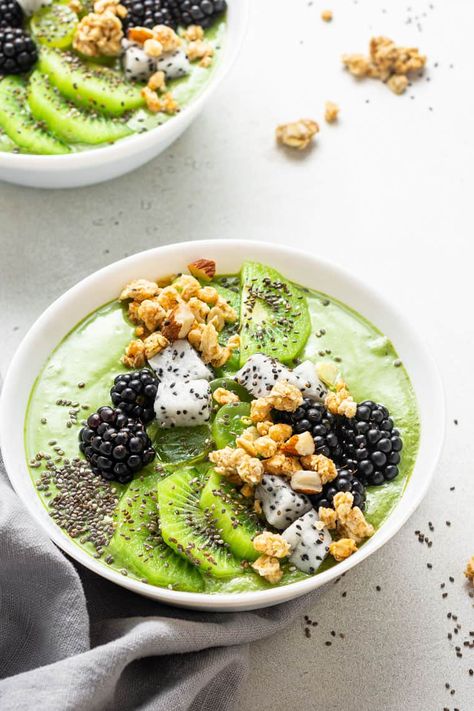 Chia Berry Green Protein Smoothie
