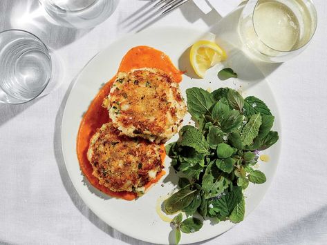 Crispy Crab Cakes with Tomato Butter