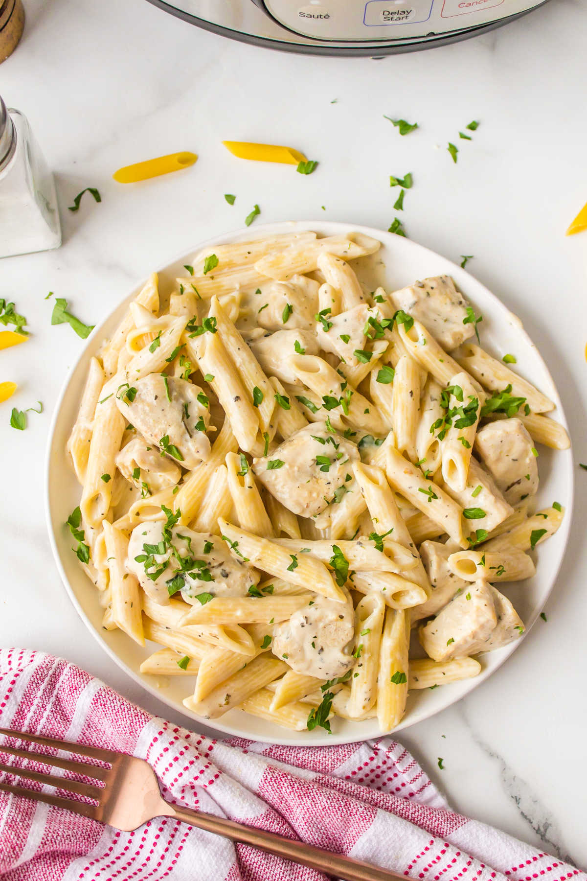 Instant Pot Chicken Alfredo